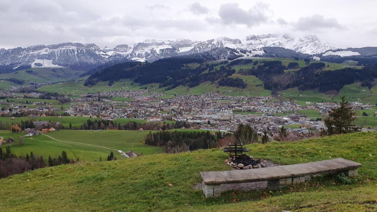 Bnb Bergsicht Dettighofen Esterno foto